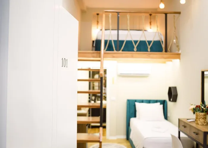 Duplex Hotel 3*