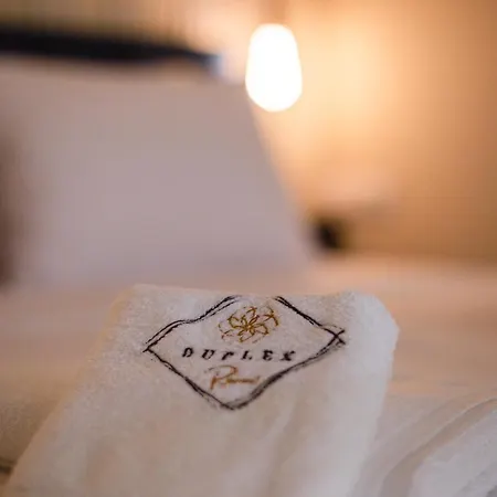 ホテル Duplex コルチャ