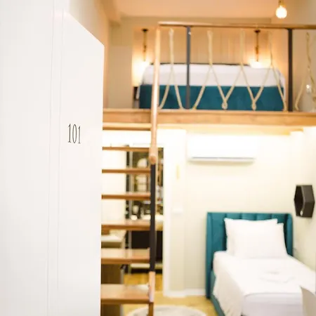 Duplex Отель 3*