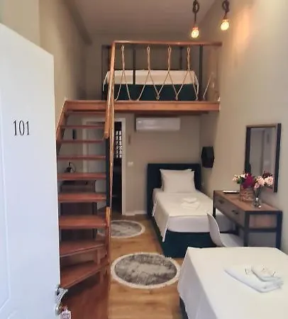 Отель Duplex Корча